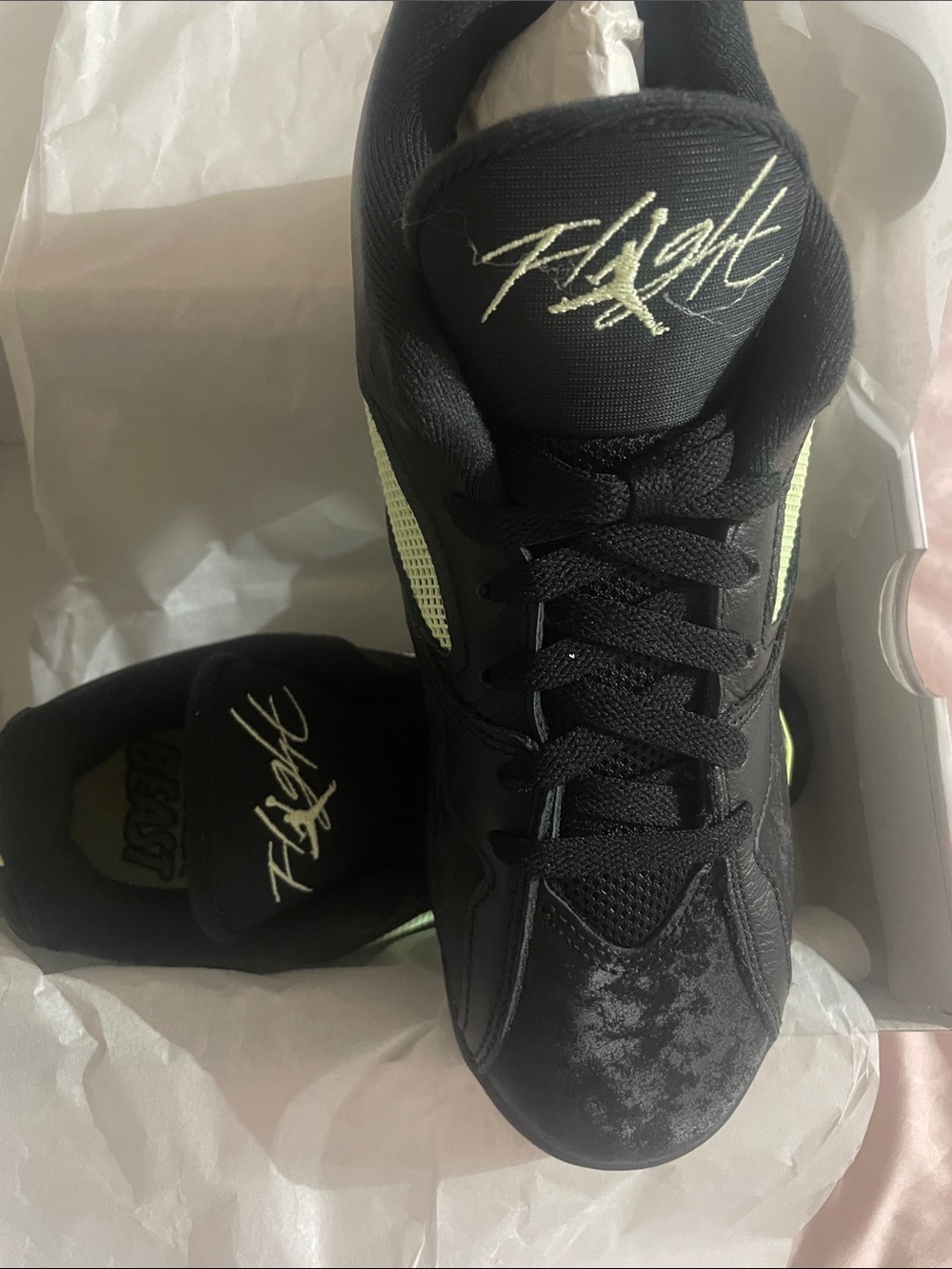 Black Jordan Script Low-Top Sneakers black with neon Green Accents MVP 92